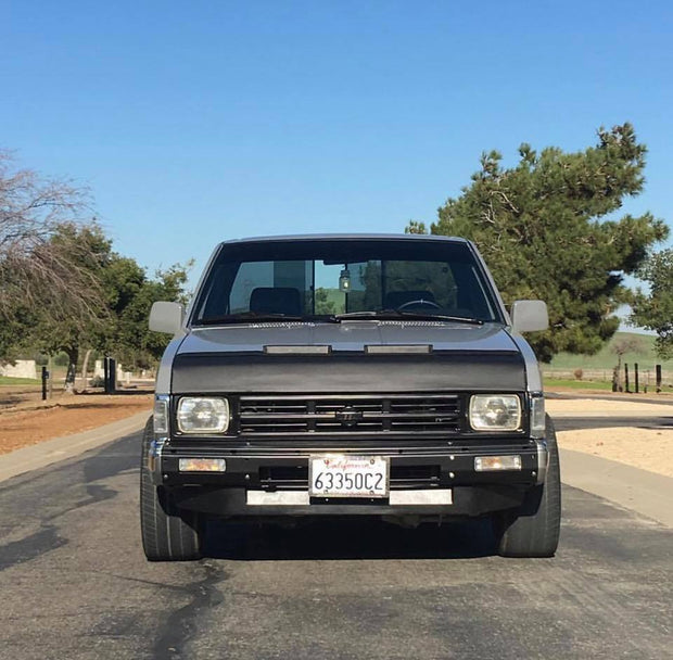 Nissan Hardbody D21 Pickup 1987-1997 Kaput Maskesi